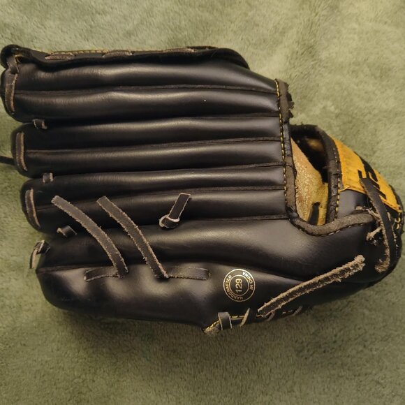 Franklin Field Master Youth T-Ball Baseball Glove - Picture 4 of 4